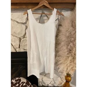 Miss Elaine at home white shirt dress with pockets size M